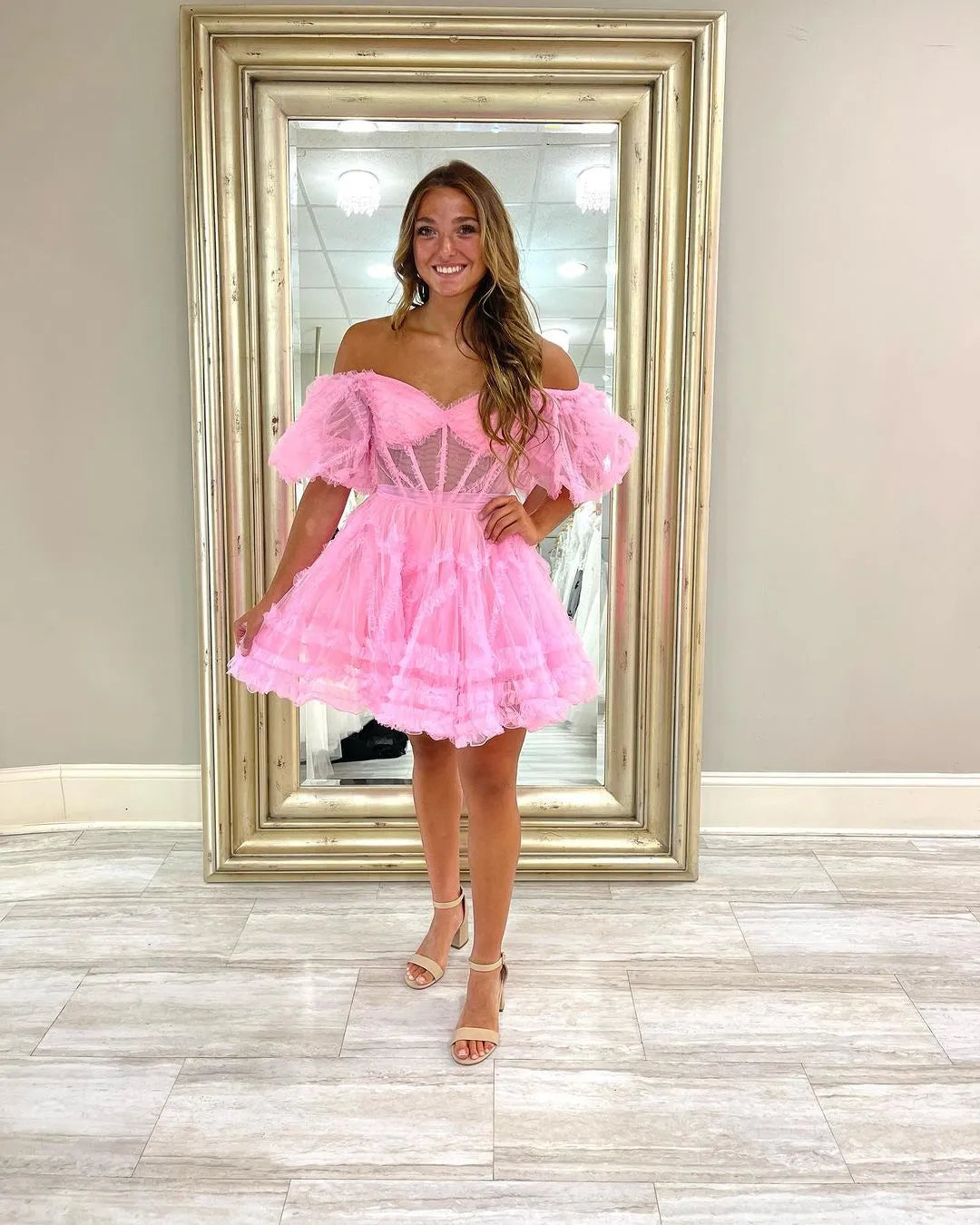 Off-the-Shoulder Tulle Corset Homecoming Dress | Ruffle Puff Sleeve Short Prom Gown