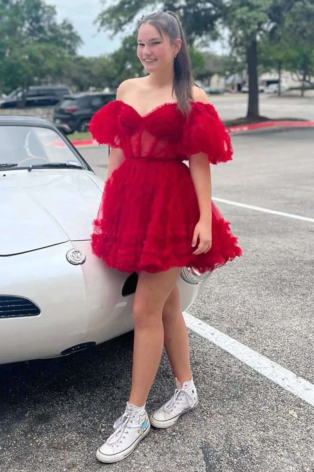 Off-the-Shoulder Tulle Corset Homecoming Dress | Ruffle Puff Sleeve Short Prom Gown