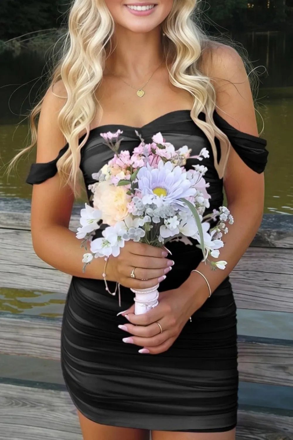 Off-the-Shoulder Ruched Mesh Homecoming Dress | Sweetheart Neckline Bodycon Short Prom Gown