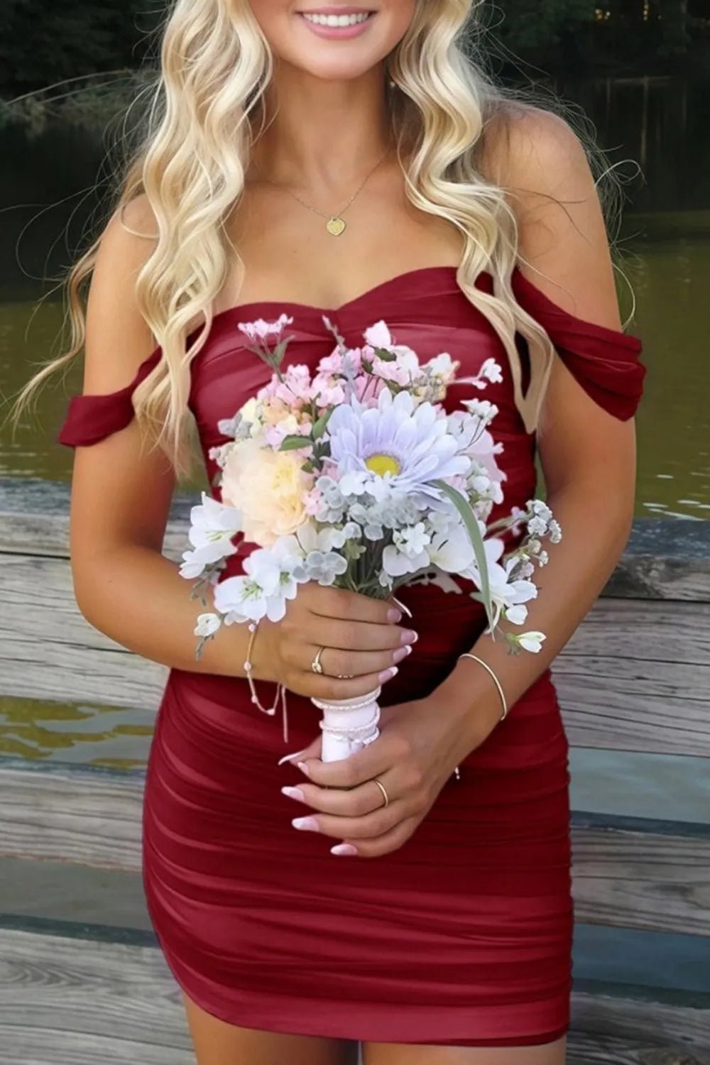 Off-the-Shoulder Ruched Mesh Homecoming Dress | Sweetheart Neckline Bodycon Short Prom Gown
