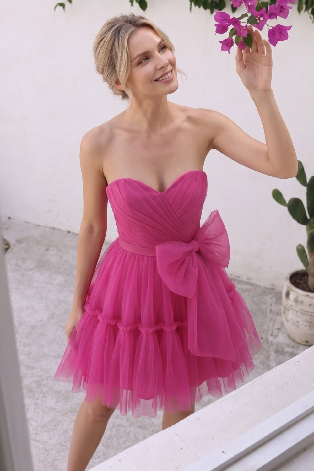 Hot Pink Sweetheart Tulle A-Line Short Homecoming Dress with Bow