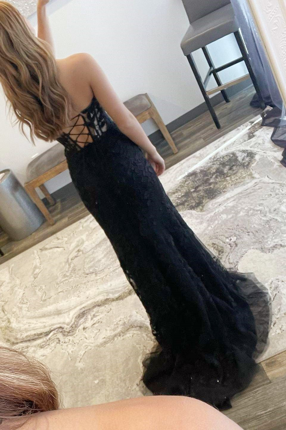 Black Sweetheart Mermaid Appliqued Long Prom Dress with Slit