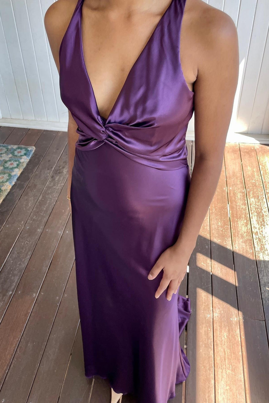 Simple Green V-Neck Satin Mermaid Long Prom Dress