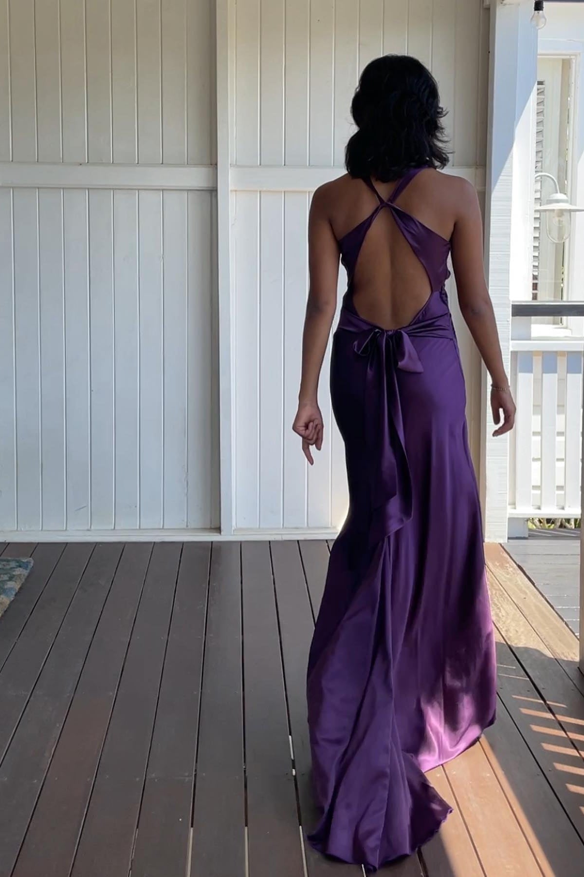 Simple Green V-Neck Satin Mermaid Long Prom Dress