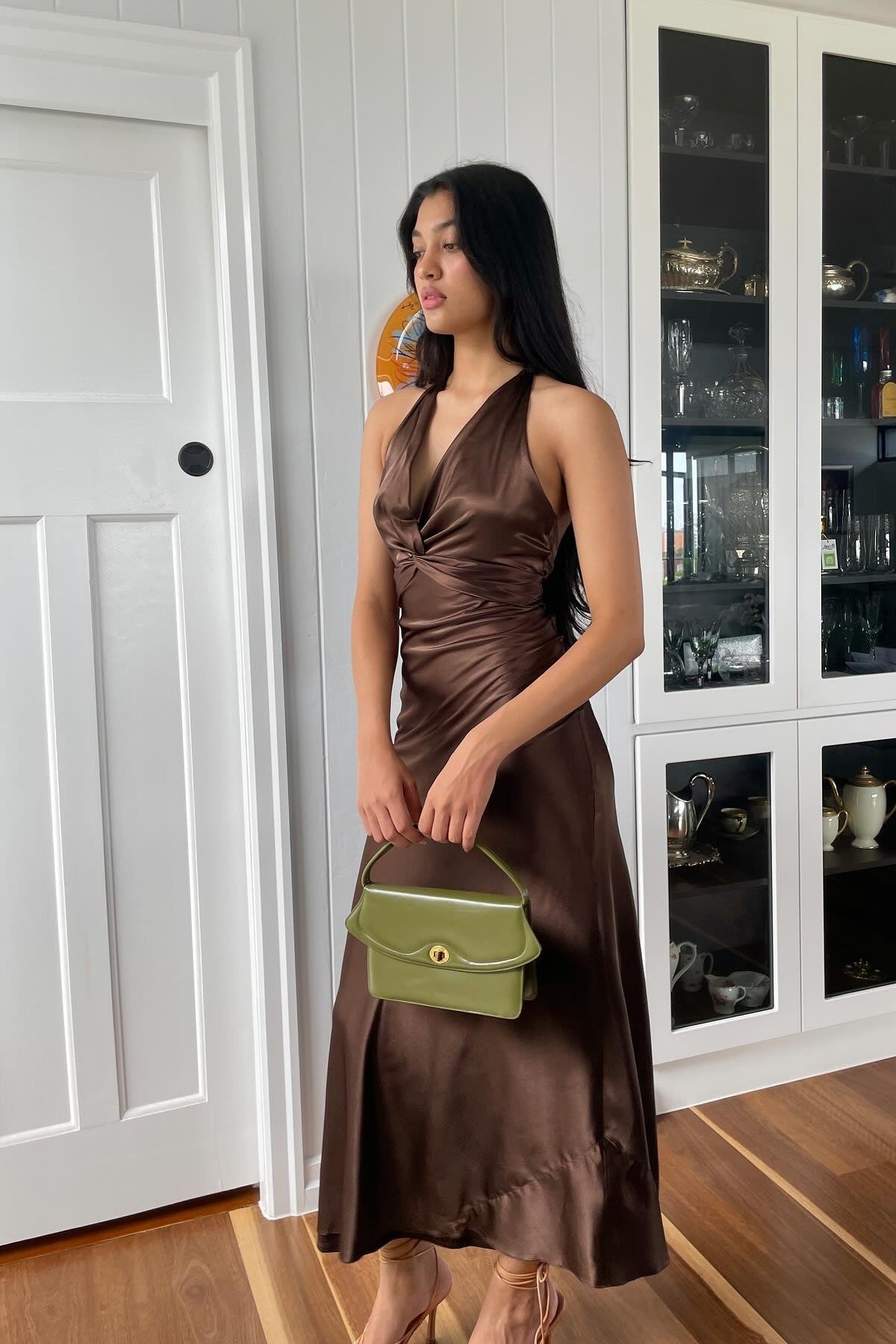Simple Green V-Neck Satin Mermaid Long Prom Dress