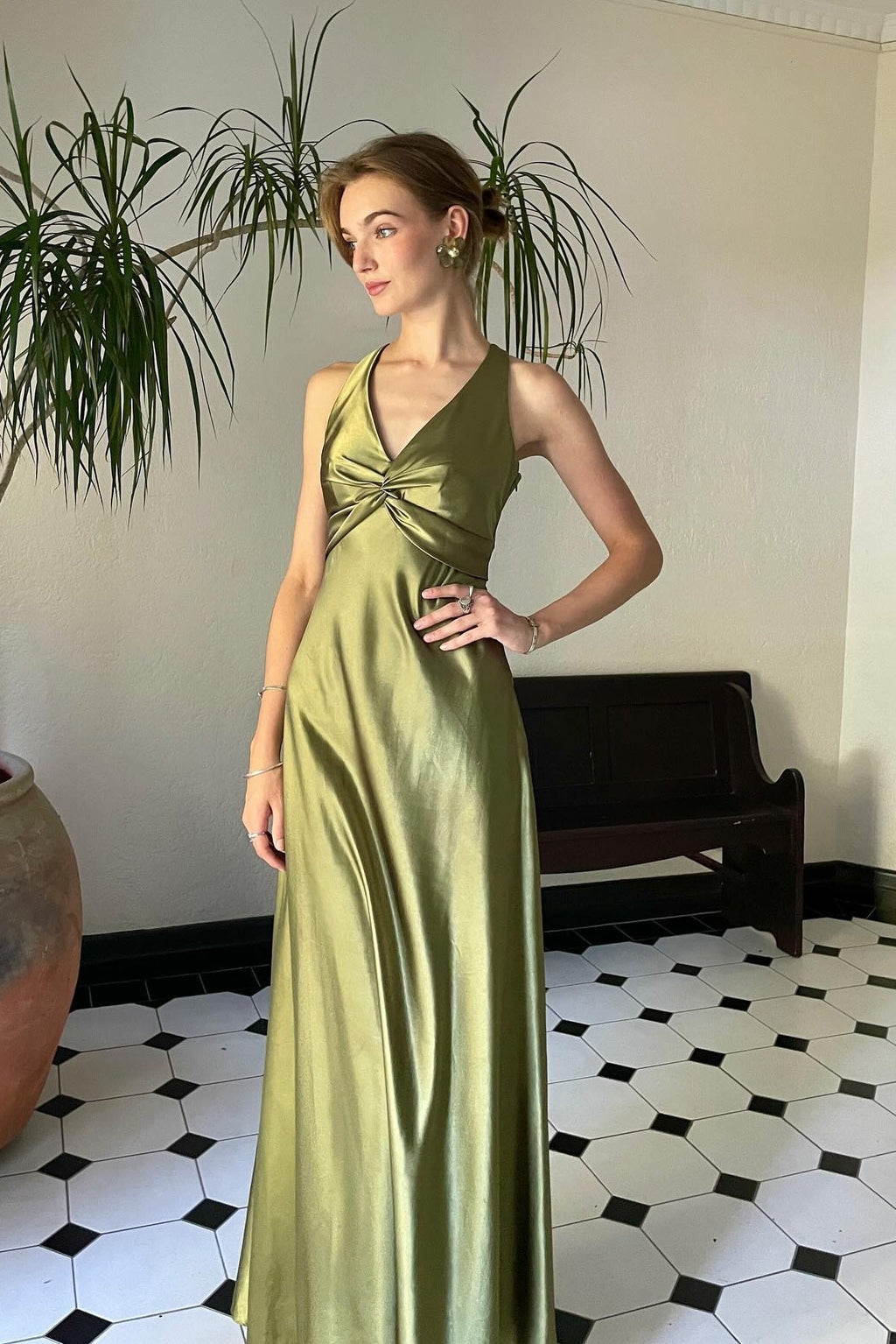 Simple Green V-Neck Satin Mermaid Long Prom Dress