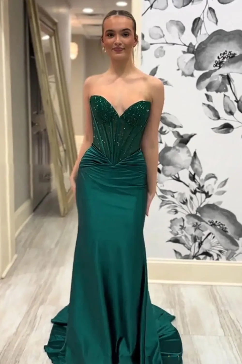 Glitter Dark Green Sweetheart Beaded Mermaid Long Corset Prom Dress