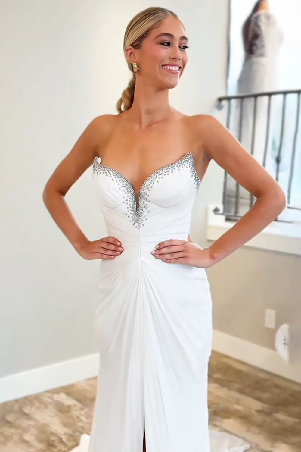 White Sweetheart Chiffon Mermaid Long Prom Dress with Beading