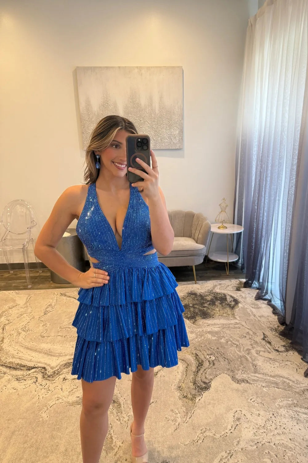 Sparkling Halter Neck Homecoming Dress | Rhinestone-Embellished Tiered Ruffle Skirt Short Prom Gown