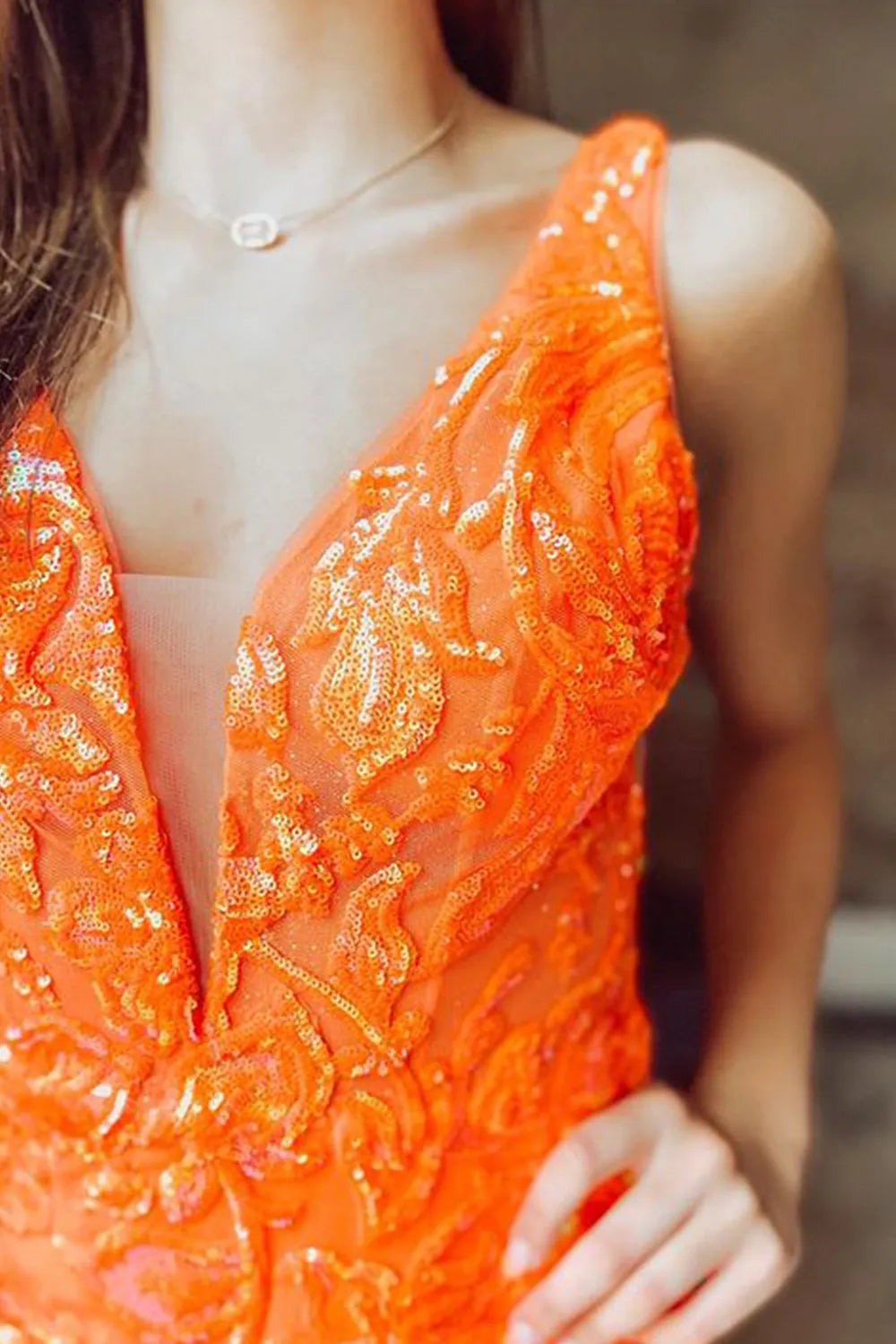 Sequin Feather Homecoming Dress | Deep V-Neck Bodycon Short Prom Gown