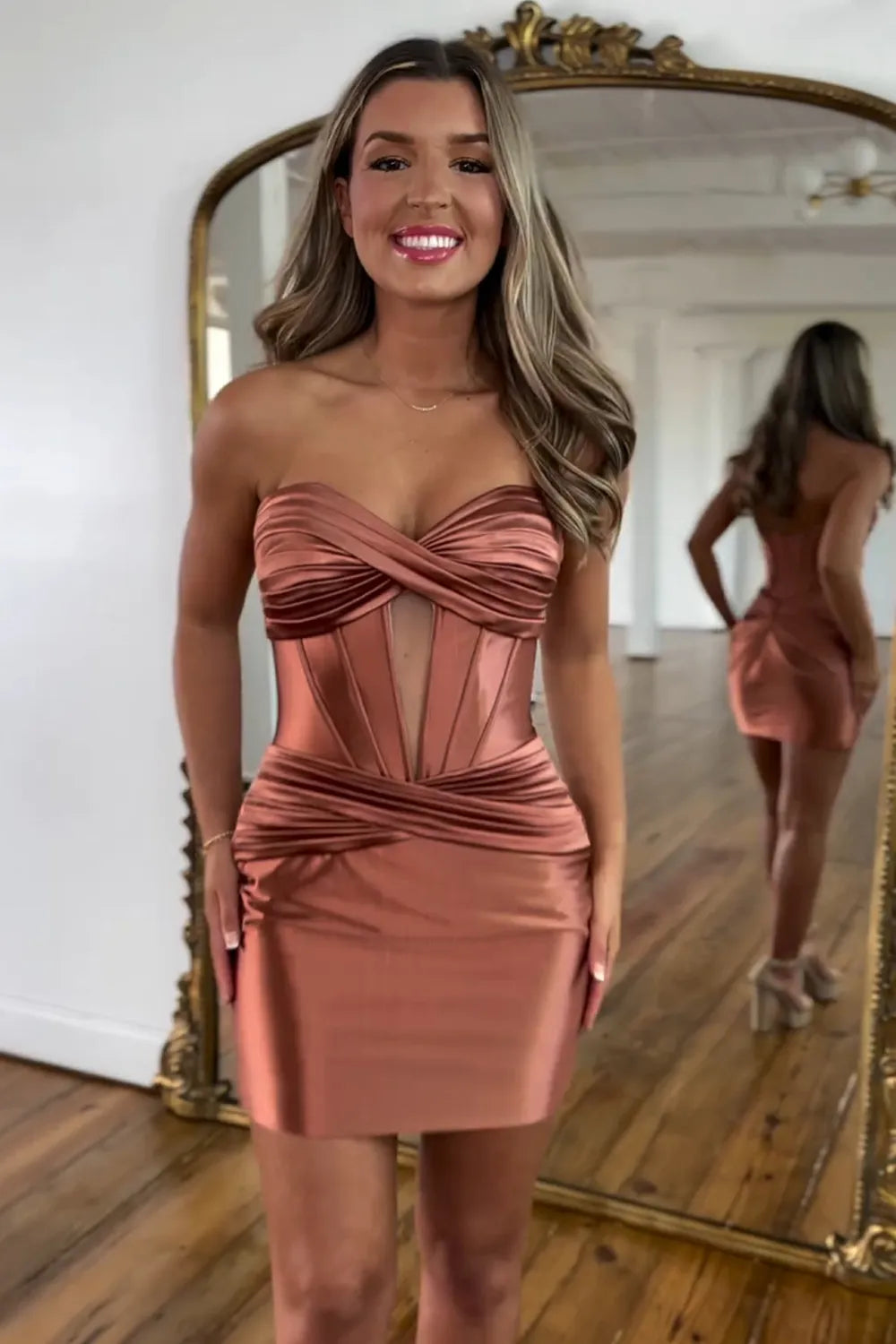 Strapless Satin Corset Homecoming Dress | Sweetheart Cutout Bodycon Short Prom Gown