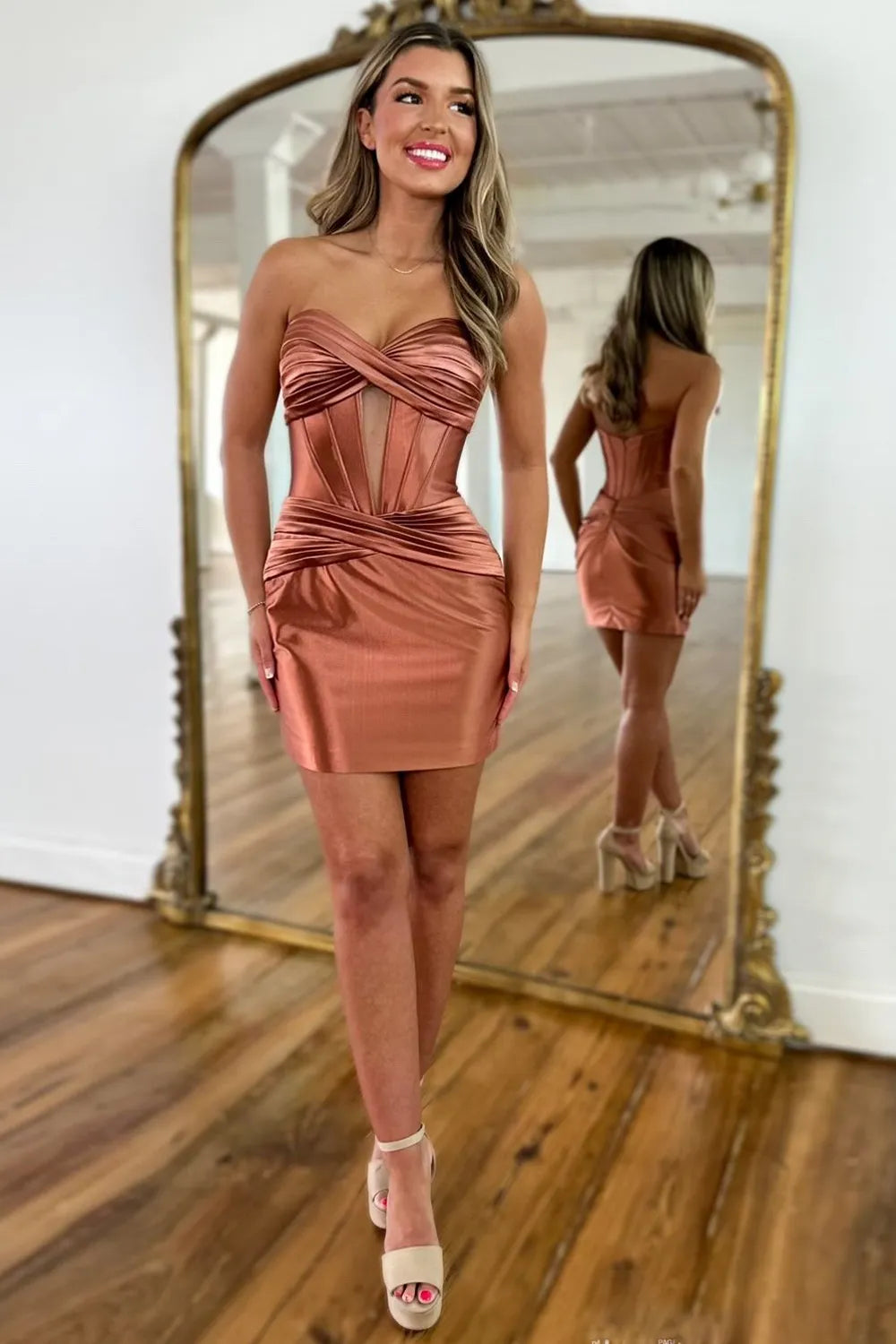 Strapless Satin Corset Homecoming Dress | Sweetheart Cutout Bodycon Short Prom Gown