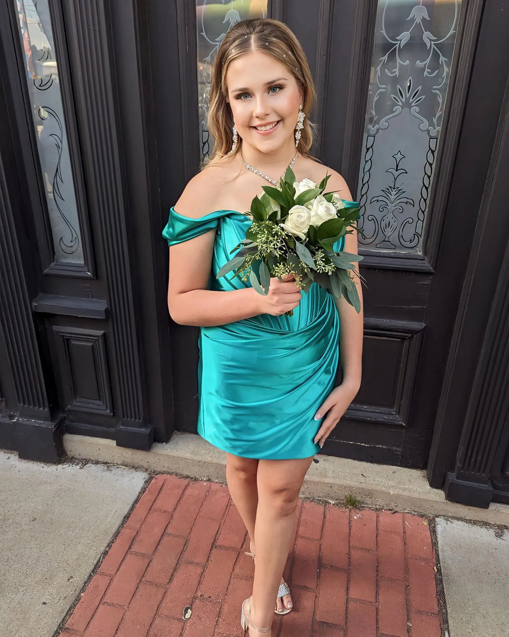 Off-the-Shoulder Satin Corset Homecoming Dress | Ruched Bodycon Short Prom Gown
